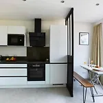 Modern 1Br By Parc Monceau